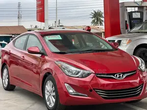 Hyundai Elantra Limited Sedan FWD (1.8L 4cyl 6A) 2016 Red