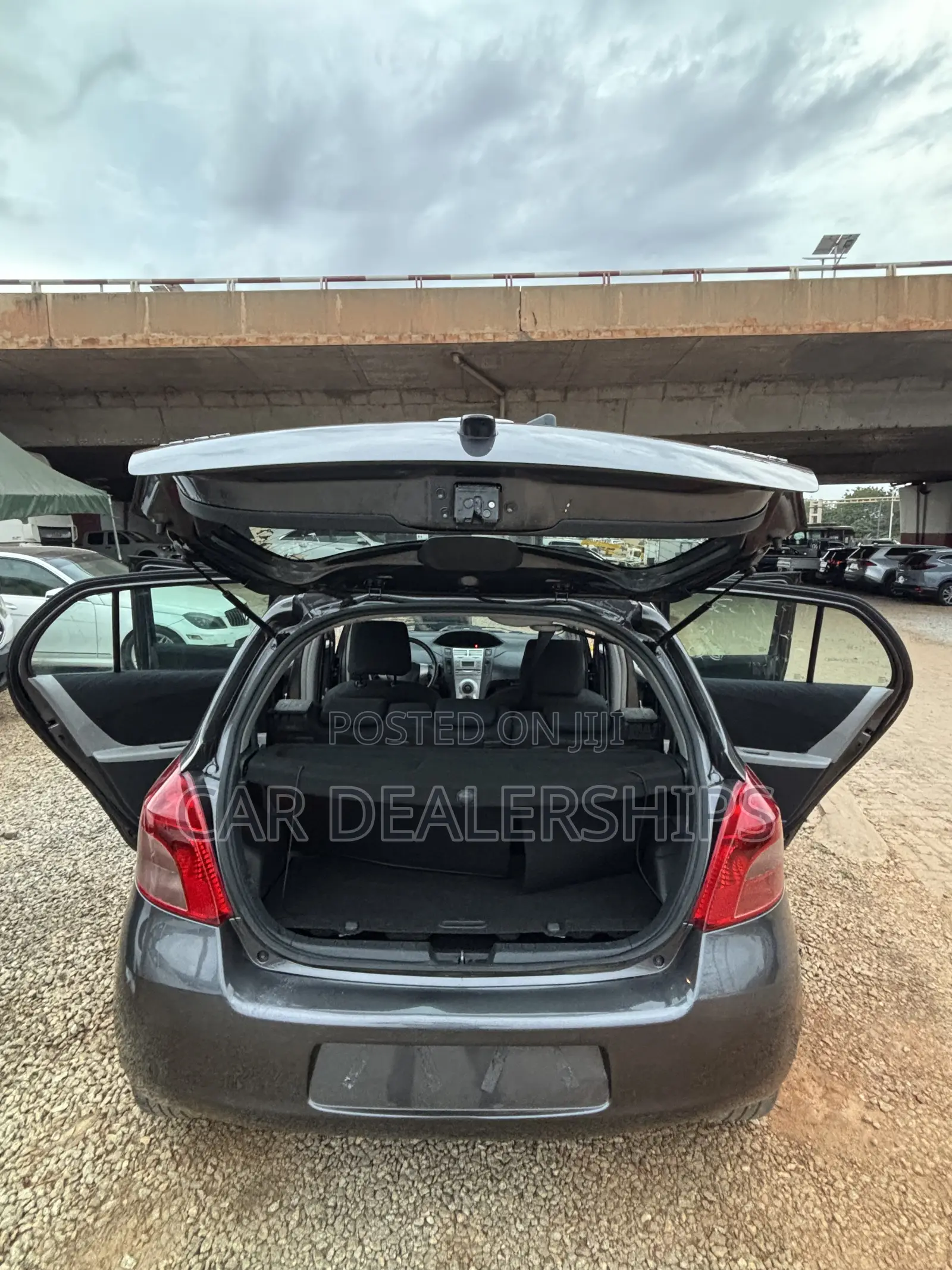 Toyota Yaris 2010