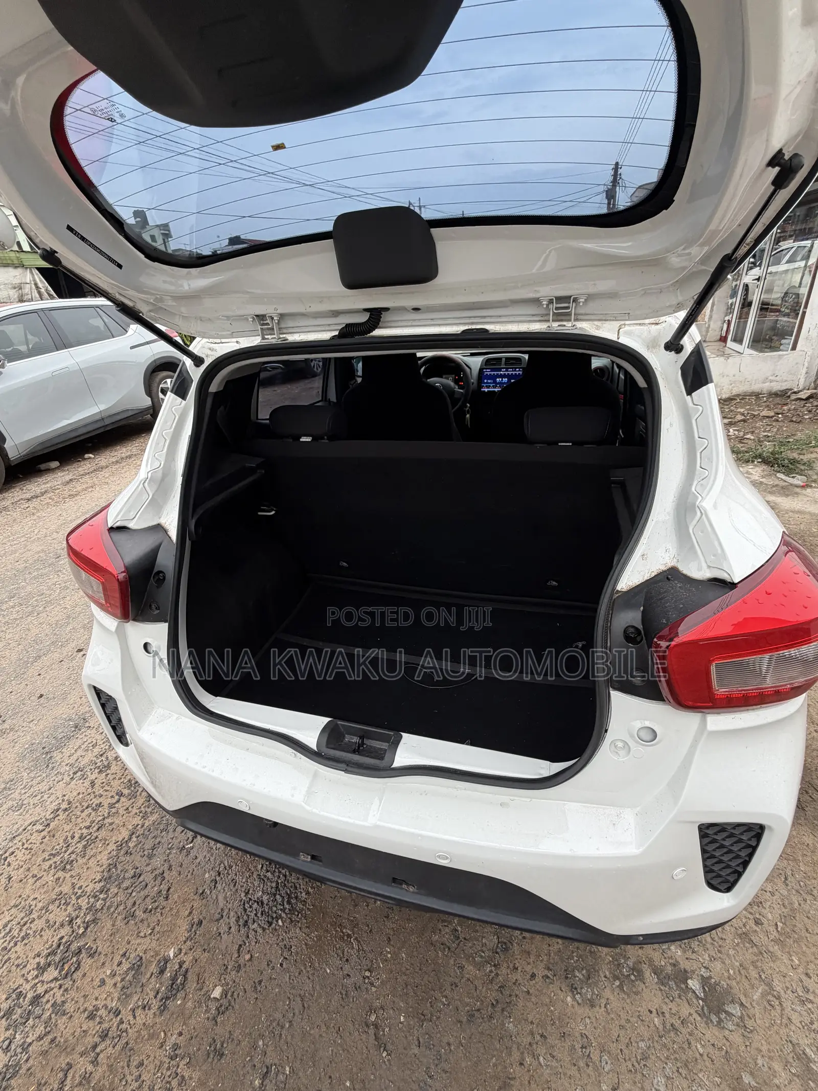 Dongfeng EV EX1 33 kW FWD 2023 White