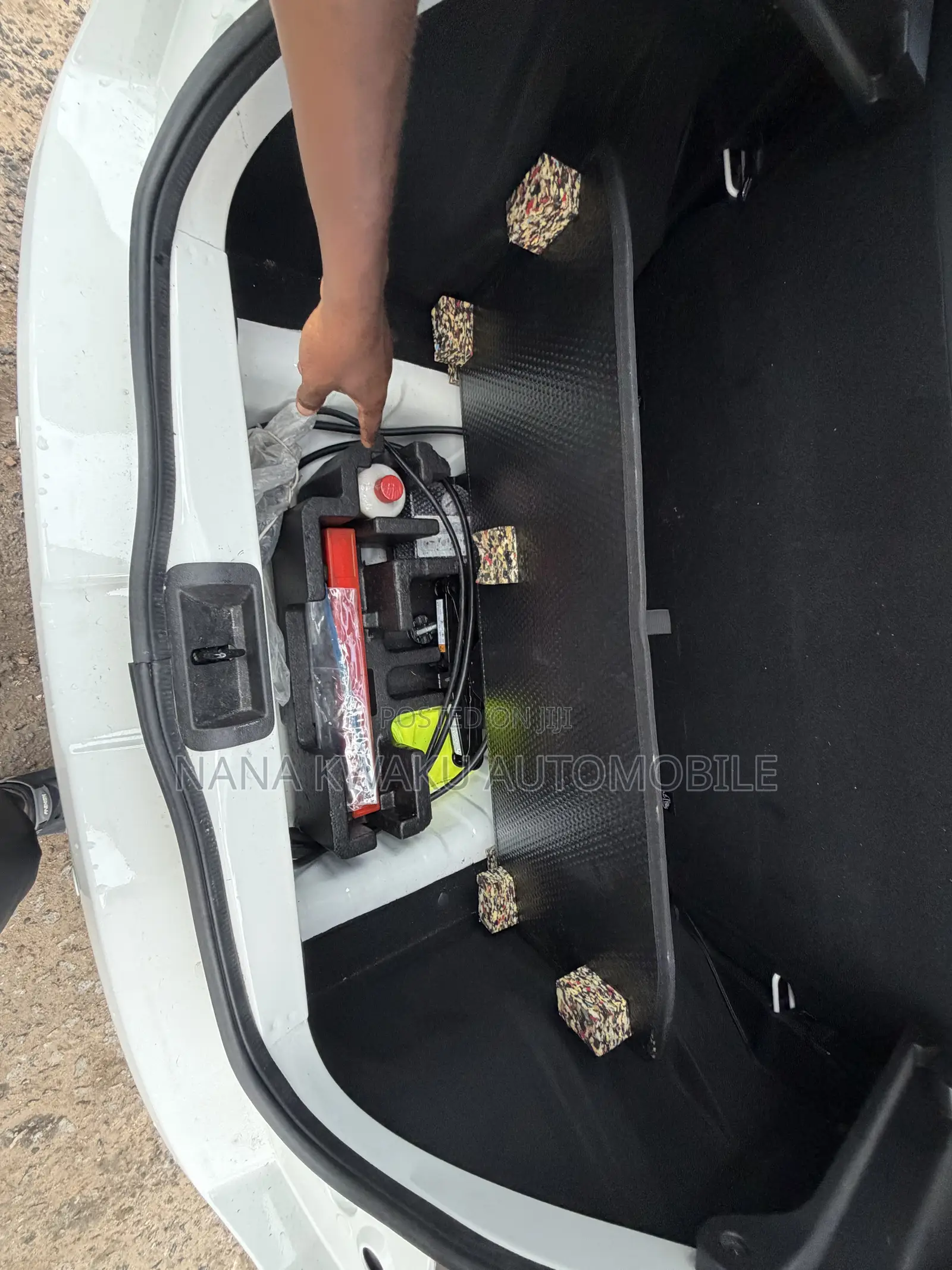 Dongfeng EV EX1 33 kW FWD 2023 White