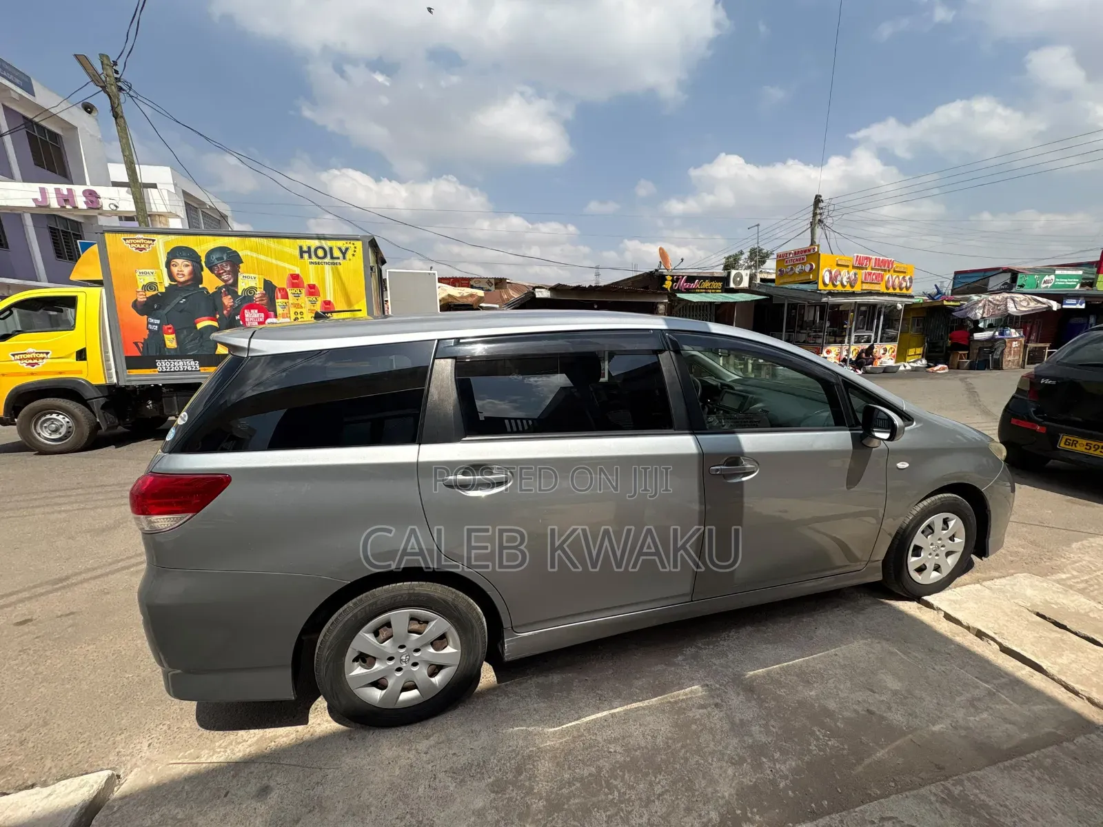 Toyota Wish 2013 Beige