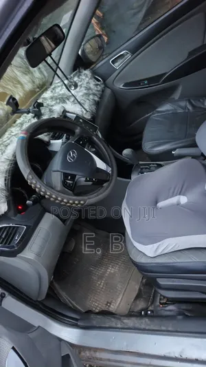 Hyundai Accent GLS 2013 Silver