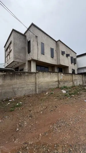 3bdrm Duplex in Kwabenya Franco for sale