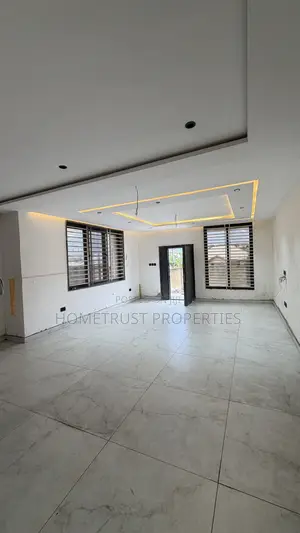 3bdrm Duplex in Kwabenya Franco for sale