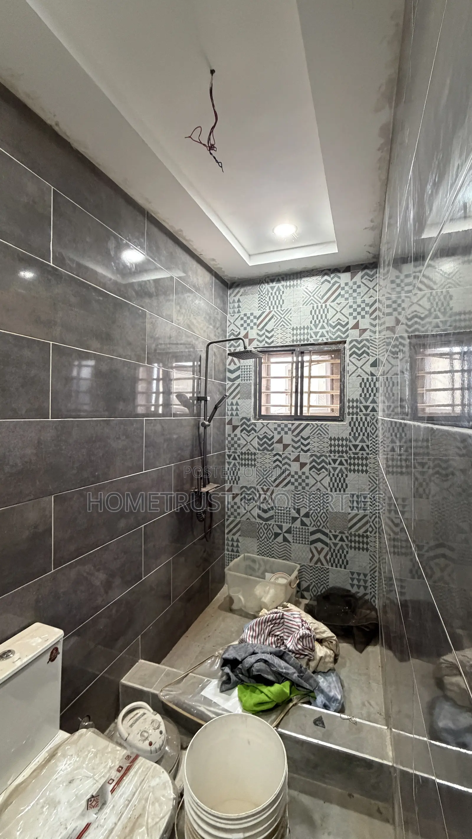 3bdrm Duplex in Kwabenya Franco for sale