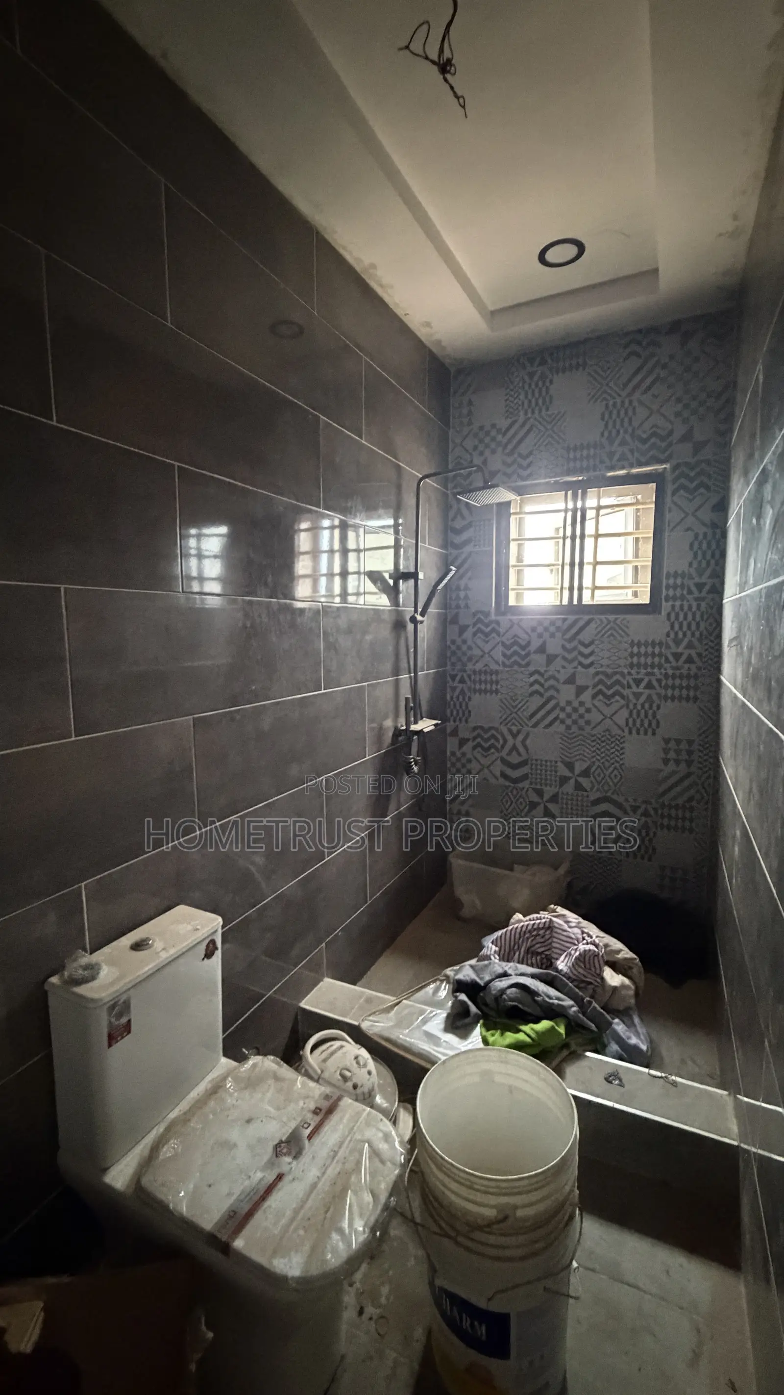 3bdrm Duplex in Kwabenya Franco for sale