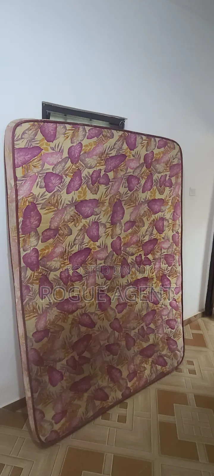 Queen Sized Mattress 6 Inches
