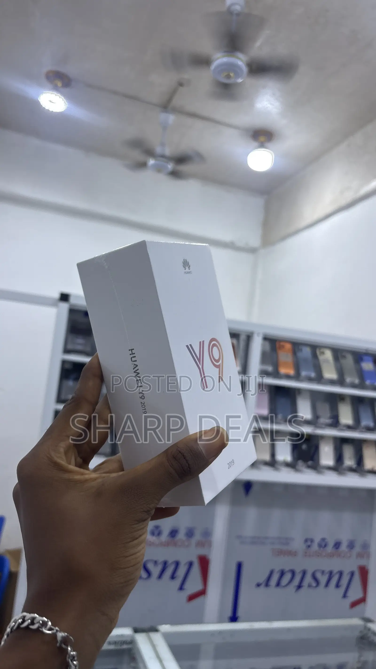 New Huawei Y9 2019 128 GB Black