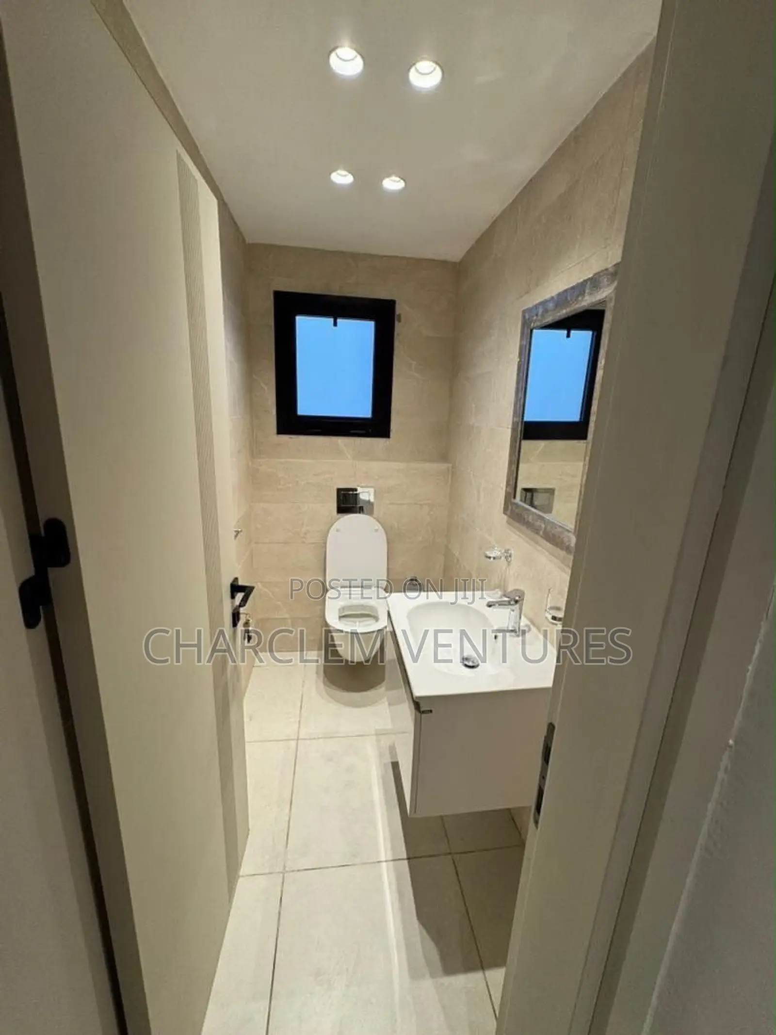 5bdrm Villa in Charclem Ventures, Cantonments for rent