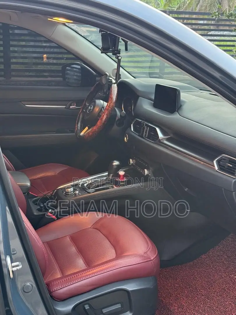 Mazda CX-5 Carbon Edition 2021 Blue