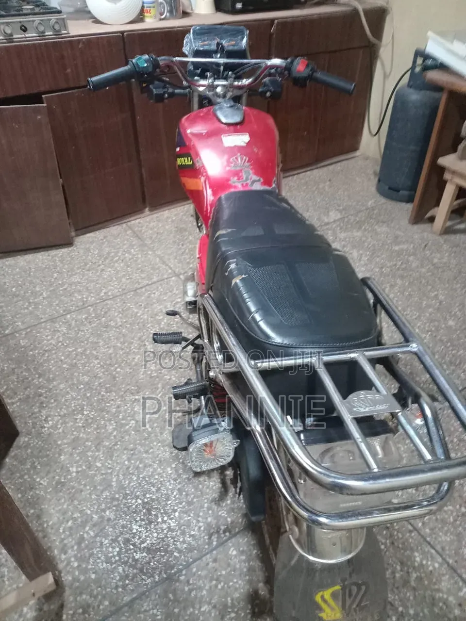 Royal Motorcycle 2020 Red
