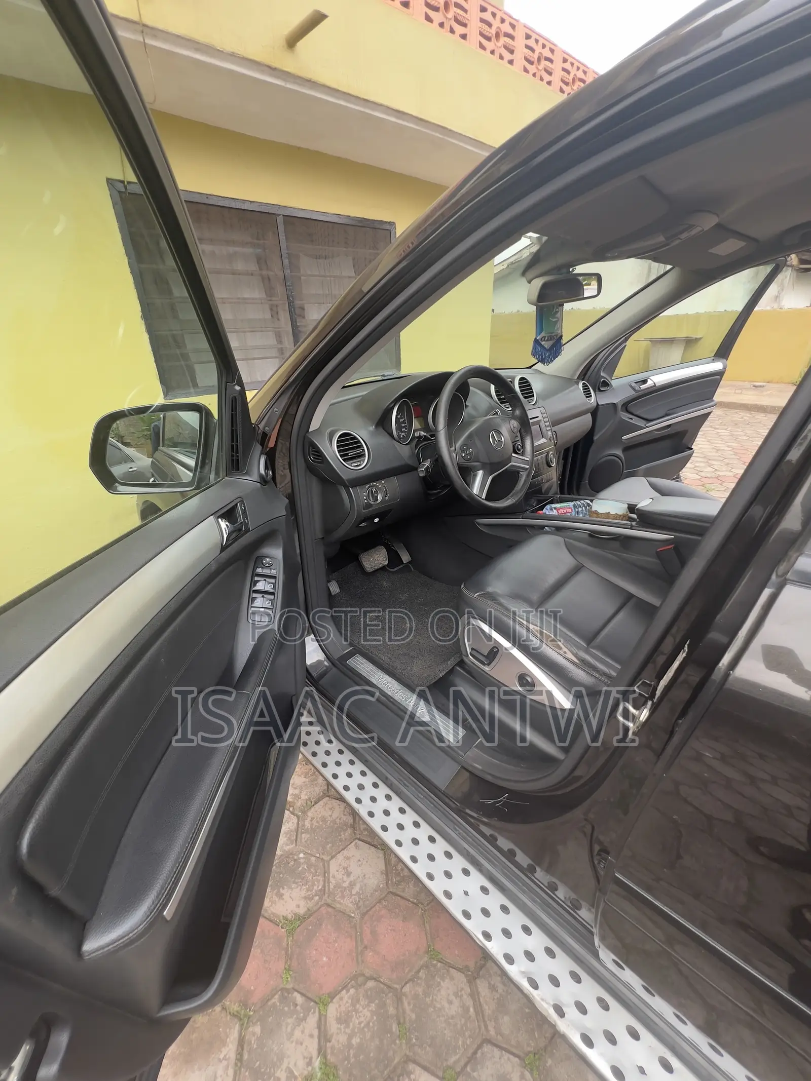Mercedes-Benz M Class 2009 Black
