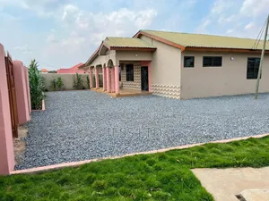 4bdrm House in Accra Metropolitan for sale