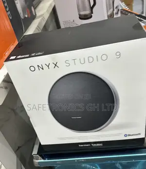 Try Audio Master Kardon Harman Onyx Studio 9 Speaker
