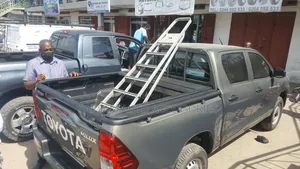 Toyota Hilux Retractable Aluminum Roller Cover 2015 On