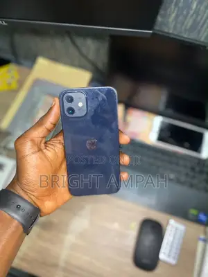 Apple iPhone 12 64 GB Blue