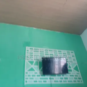 Used 32 Nasco TV