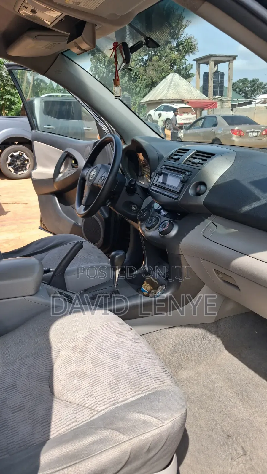 Toyota RAV4 2010 Black