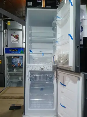 Roch Refrigerator With a Capacity of 200 Litres