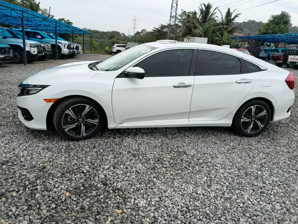 Honda Civic 2016 White
