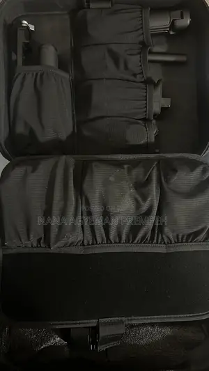 DJI RS 4 Combo Gimbal