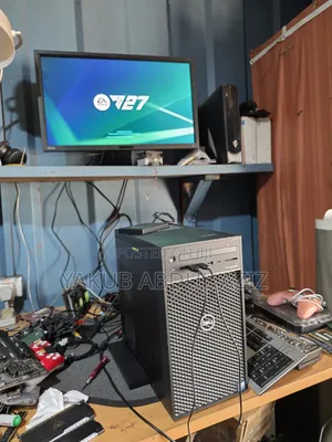 Desktop Computer Dell Precision 3000 16GB Intel Core i5 HDD+SSD 1T