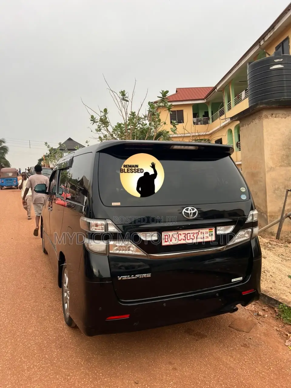 Toyota Vellfire V 2.4 4WD 7-Seater 2013 Black