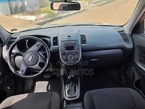 Kia Soul 4dr Wagon (1.6L 4cyl 6A) 2014 Gray