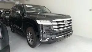 New Toyota Land Cruiser LC300 2025 Black