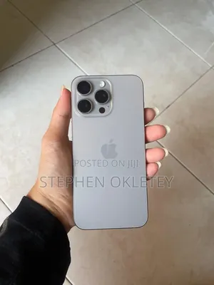New Apple iPhone 15 Pro Max 256 GB Silver
