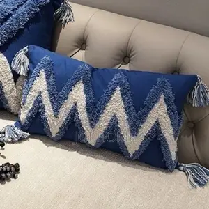 Luxury Decorative Throw Pillow Set