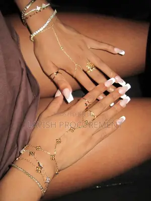Hand Jewelry