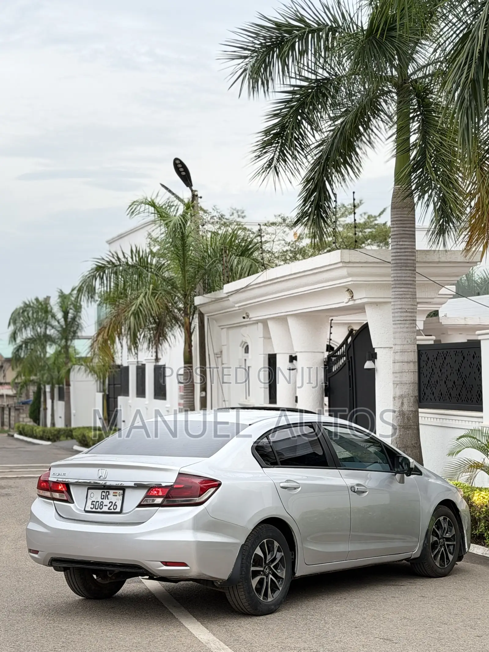 Honda Civic EX-L 4dr Sedan (1.8L 4cyl CVT) 2015 Silver