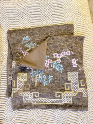 2pcs Floral Embroidered Throw Pillow Covers