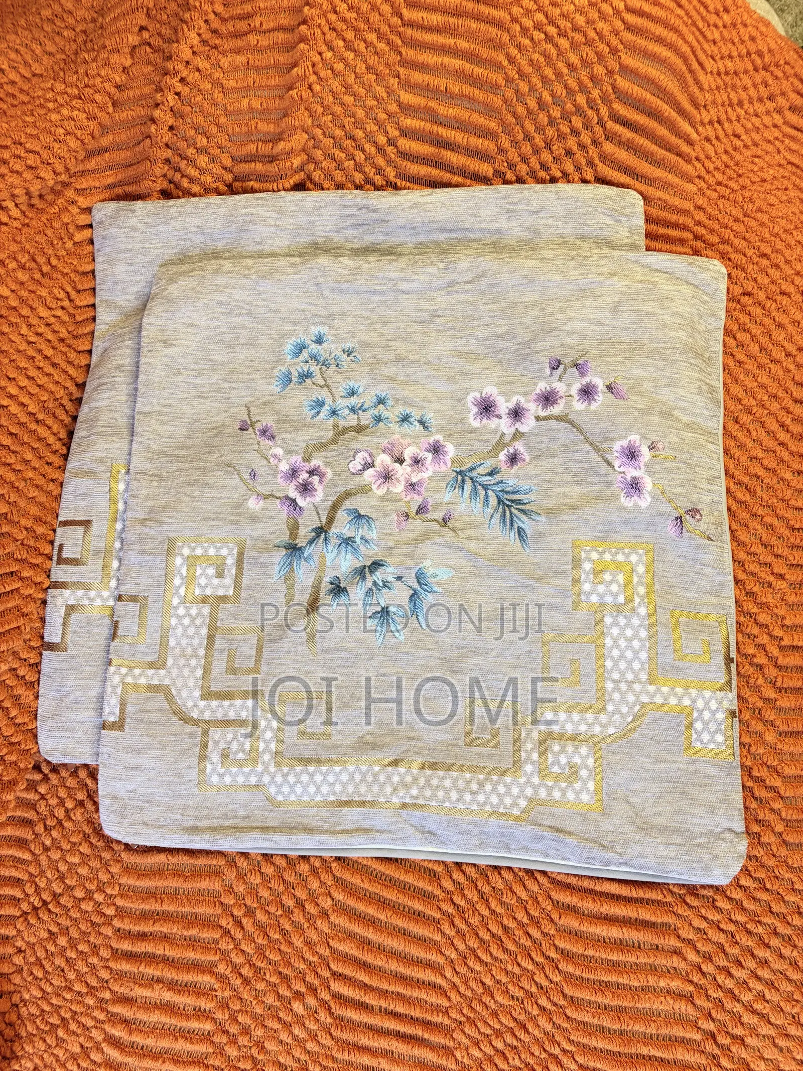 2pcs Floral Embroidered Throw Pillow Covers