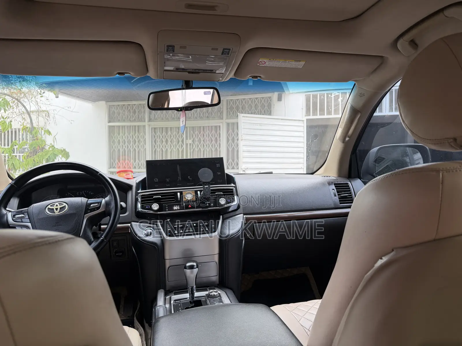 Toyota Land Cruiser 2011 Black