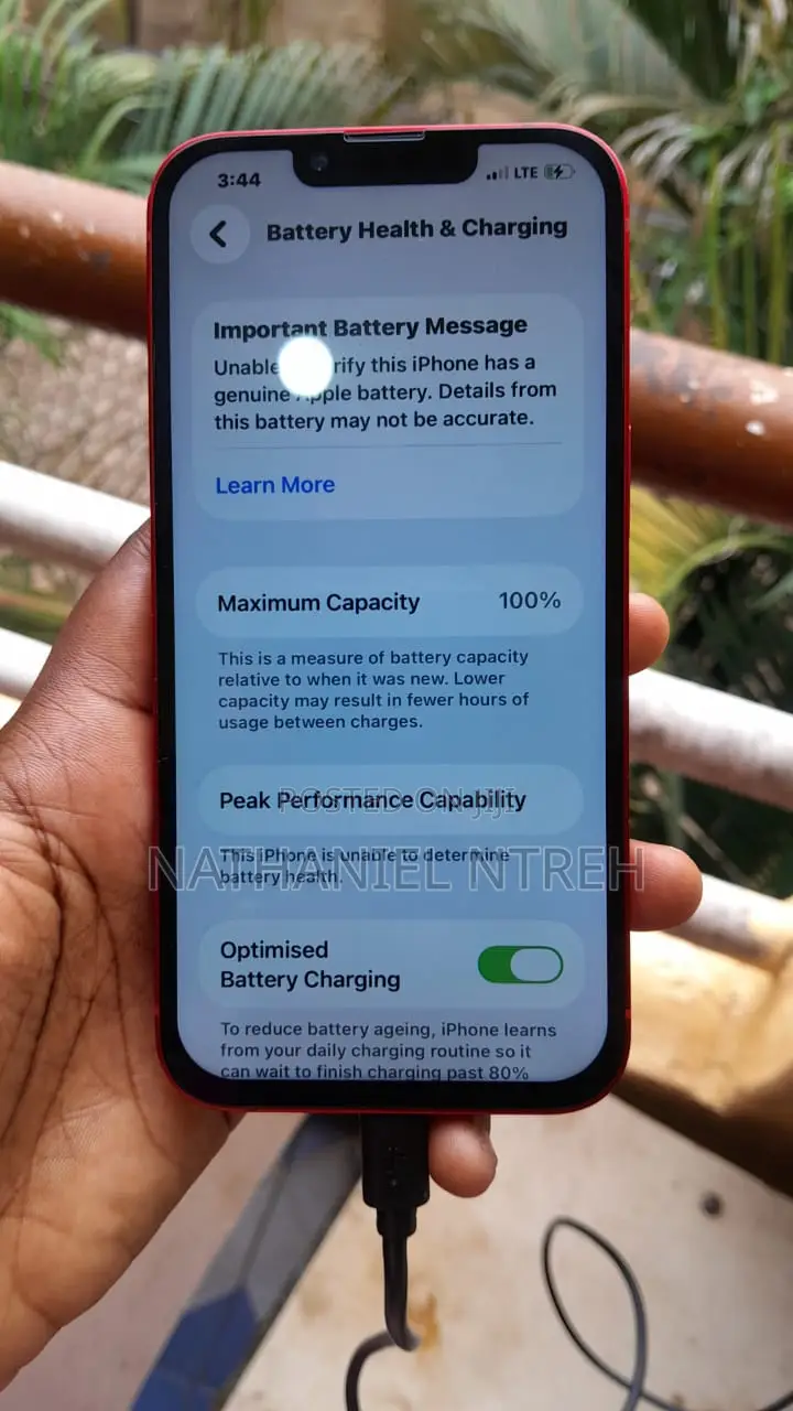 Apple iPhone 13 128 GB Red