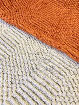 Plush Comfort Throw Blanket