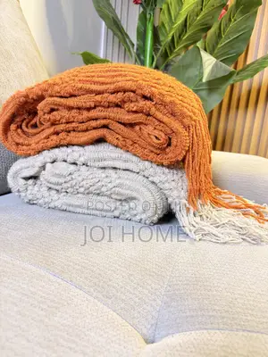 Plush Comfort Throw Blanket