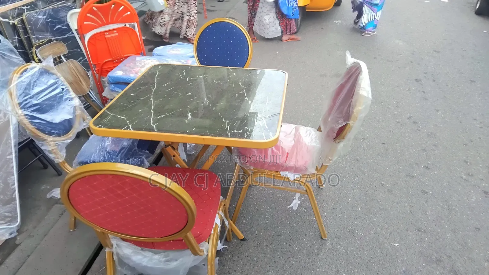 Chairs With Table Set Golden Legs Quality Metal Glasstable and Chairs