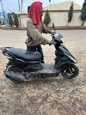Yamaha Majesty 2021 Black