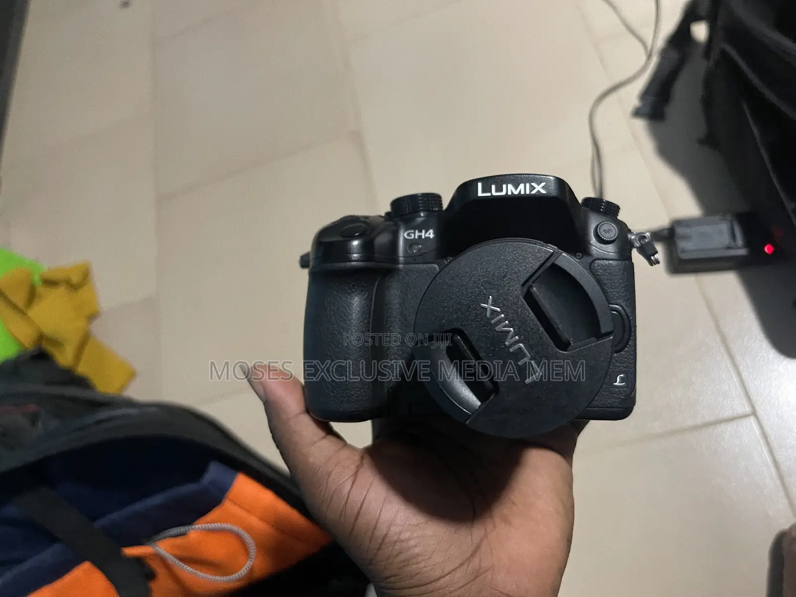 PANASONIC GH4 99% New (Body Only)