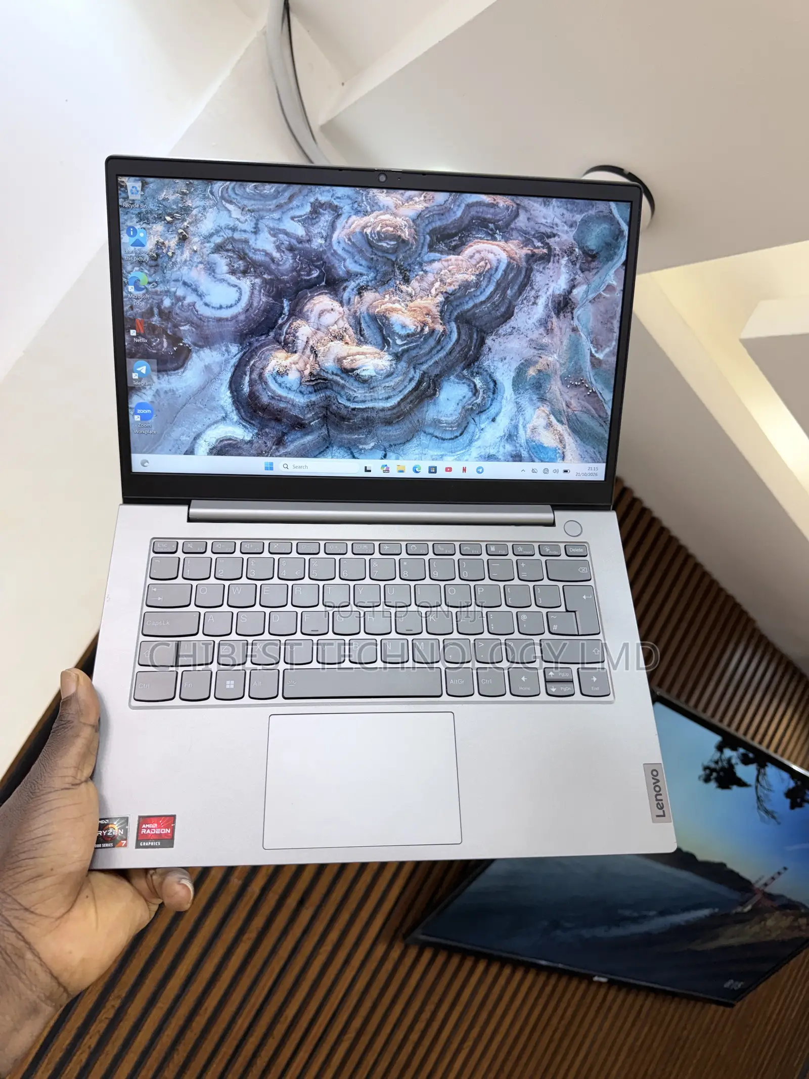 Laptop Lenovo Thinkbook 14 16GB AMD Ryzen 7 SSD 256GB