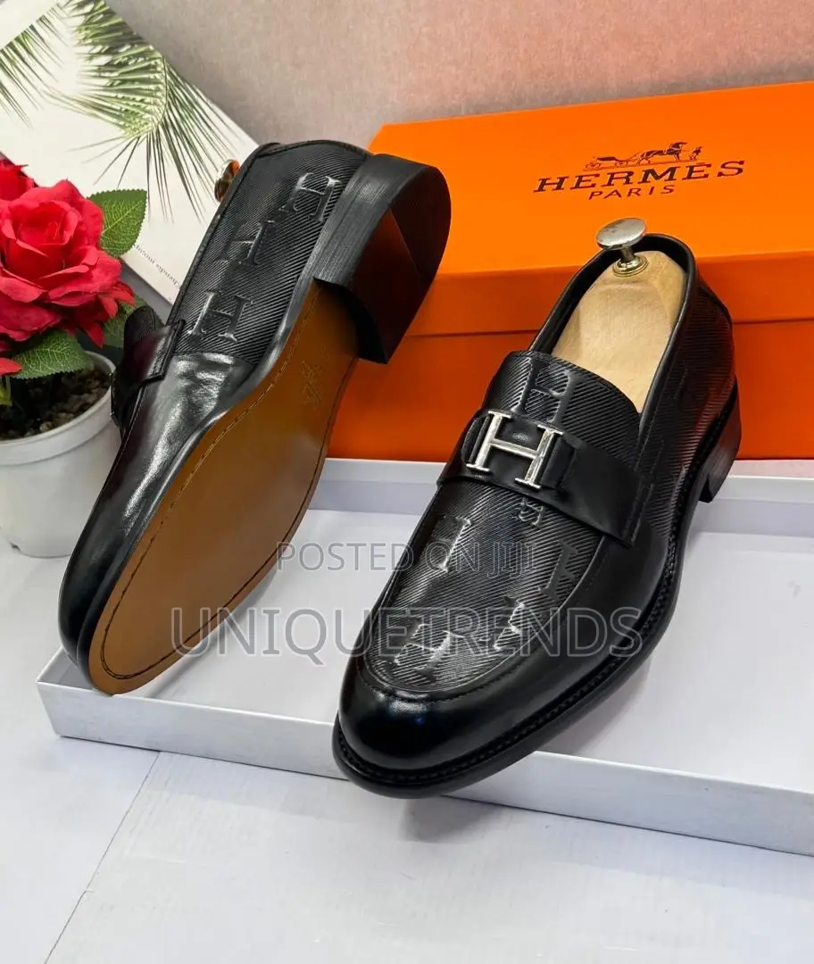 Designer Executive Leather Men’s Loafers – Pure Class