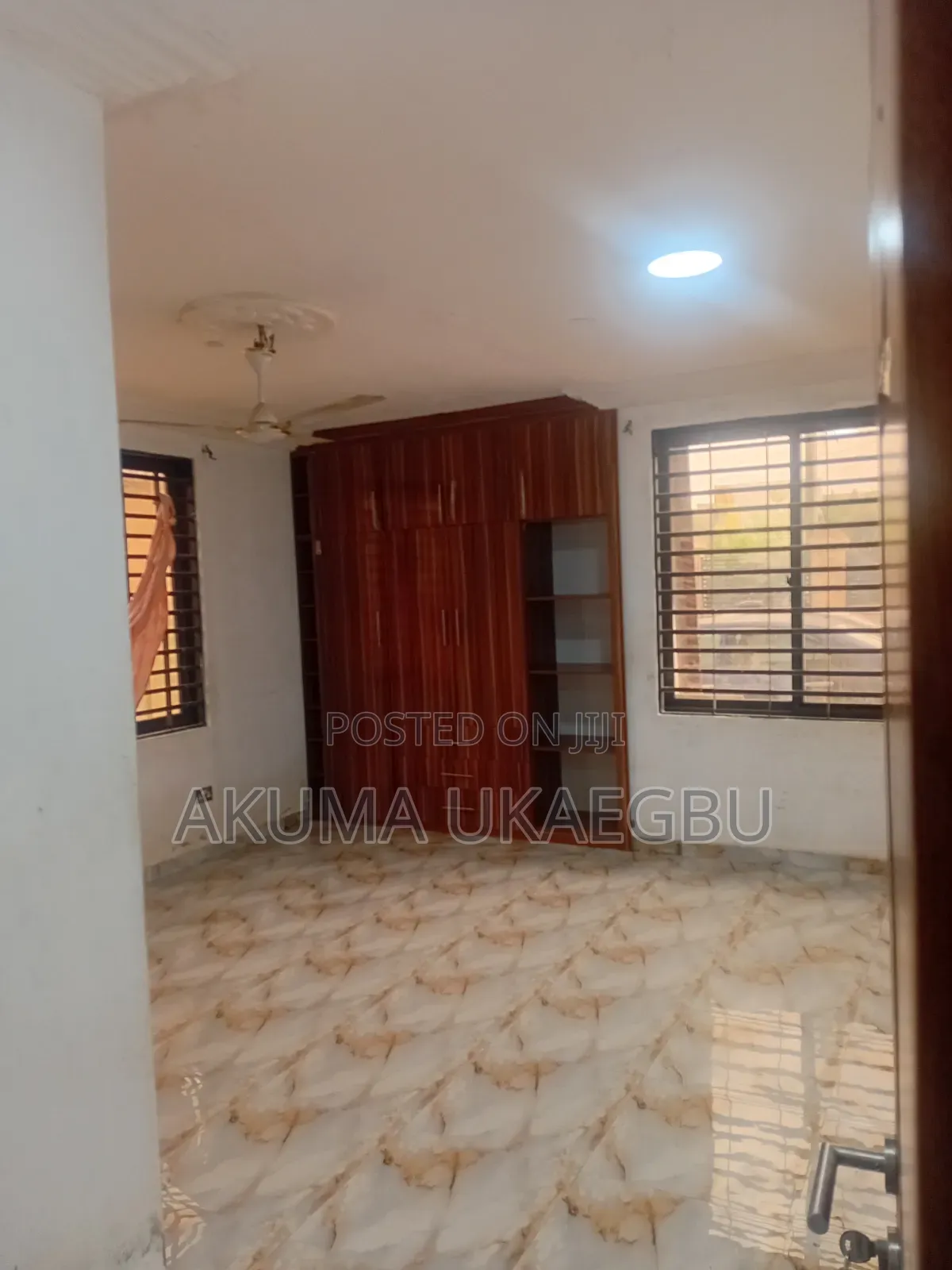 2bdrm Apartment in Oforikrom Ashogman, Police Station for rent
