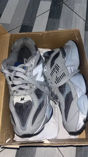 New Balance 9060