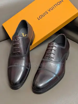 • Classic Cap-Toe, Lace-Up Oxford Dress Shoe With Premium Structure