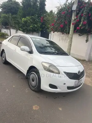 Toyota Belta 2010 White