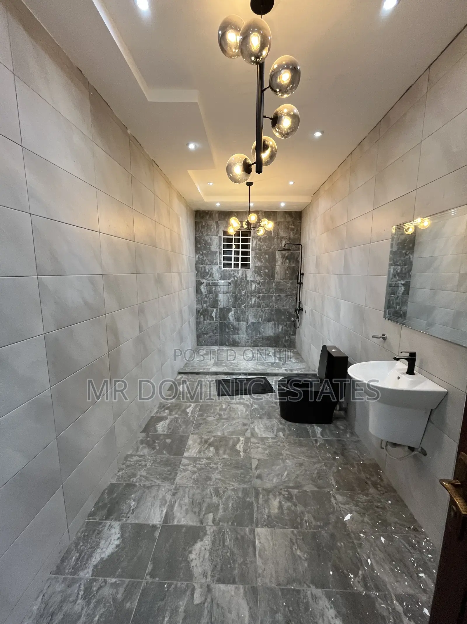 4bdrm Apartment in Mr Dominic Estate, Old Barrier for rent