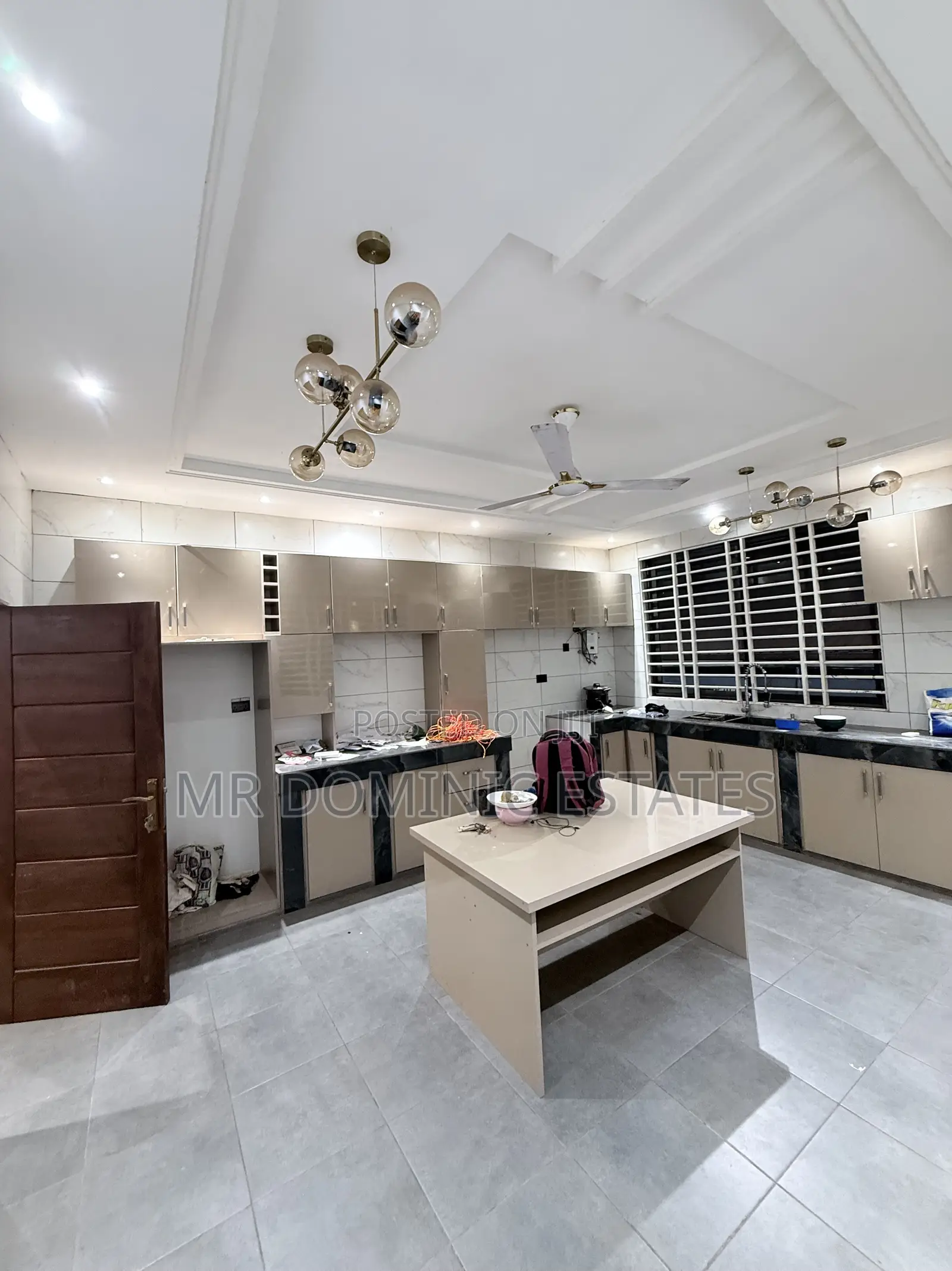 4bdrm Apartment in Mr Dominic Estate, Old Barrier for rent